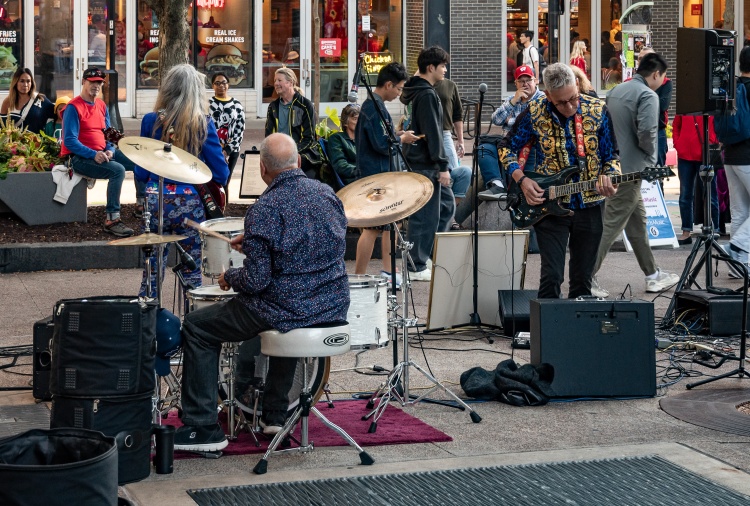 Essensual Beatz performing during Make Music Madison