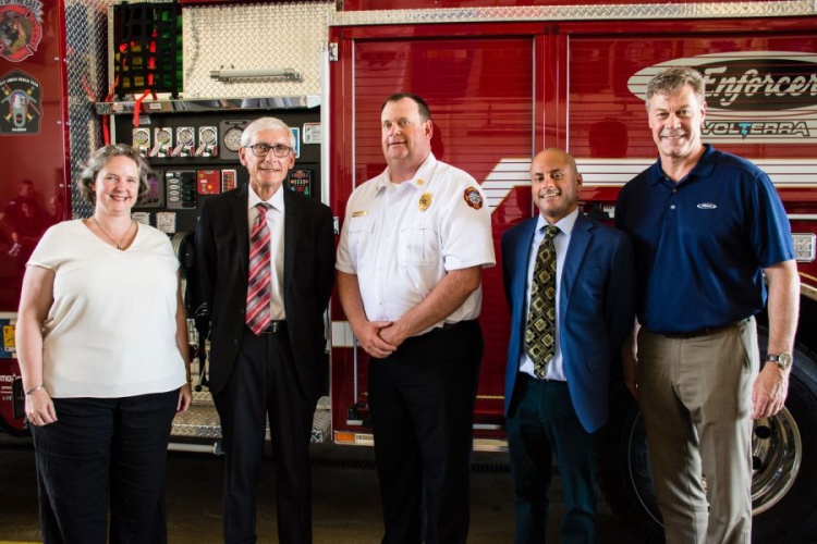 Mayor Rhodes-Conway, Governor Evers, Chief Davis, Fleet Superintendent Mahanth Joishy, and Pierce CEO Steve Johnson