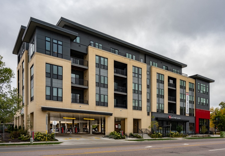 UW Credit Union and Ancora Coffee drive-thrus at The Fitzgerald