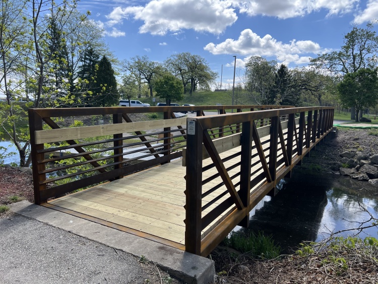new pedestrian bridge in olin park