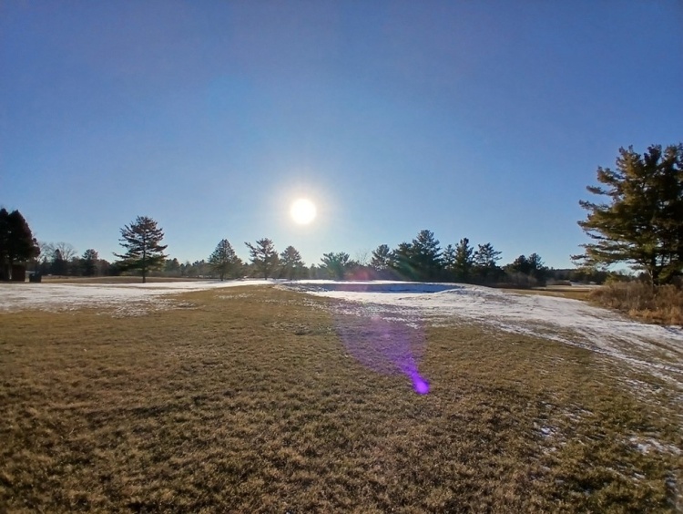 photo of the greenside bunker with snow cover