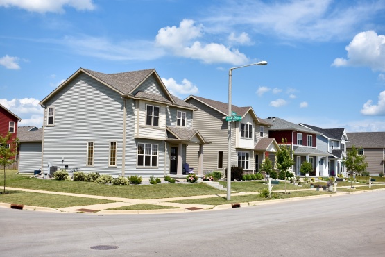 houses on a neighborhood street