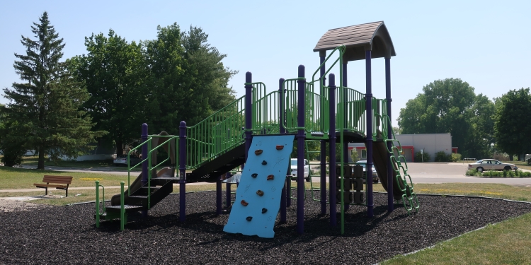 Playground at Highland Manor Park