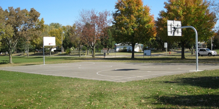 basketball courts in Reindahl Park in fall