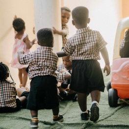toddlers playing